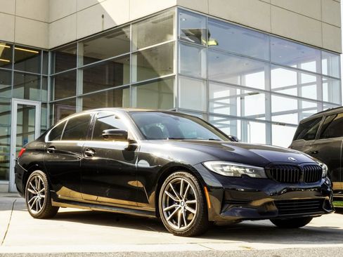 Used 2020 BMW 330i Sedan RWD image 4