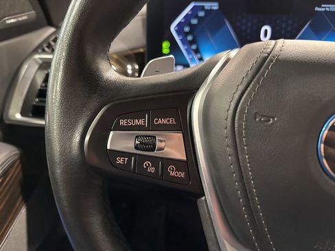 Used 2025 BMW X5 xDrive50e image 23