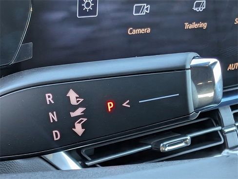 New 2026 Chevrolet Equinox EV LT image 21