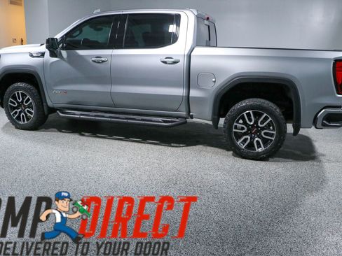 Used 2024 GMC Sierra 1500 AT4 w/ Technology Package AWD/4WD image 10