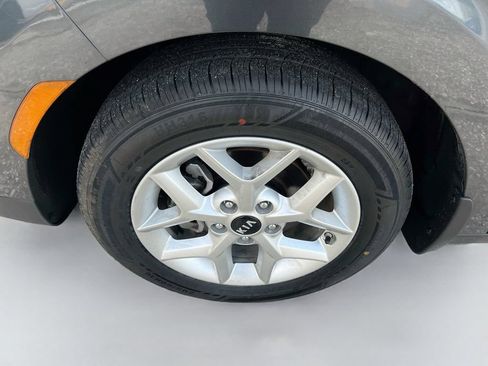 Used 2021 Kia Soul S FWD image 30