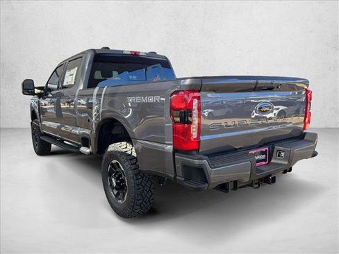New 2026 Ford F250 XLT w/ XLT Premium Package AWD/4WD image 2