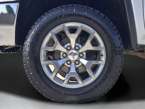 Used 2018 GMC Sierra 1500 SLT w/ SLT Premium Package AWD/4WD image 30