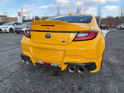 New 2026 Toyota GR86 YUZU Limited image 3