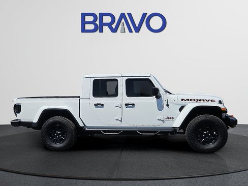 Used 2021 Jeep Gladiator Mojave w/ Trailer Tow Package AWD/4WD image 5