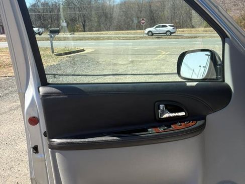 Used 2008 Chevrolet Uplander LS w/ Climate Package image 10