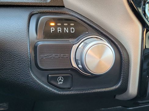 Used 2020 RAM 1500 Laramie image 11