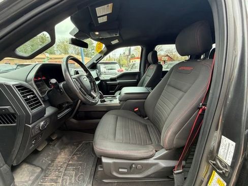 Used 2019 Ford F150 XLT w/ Equipment Group 302A Luxury AWD/4WD image 10