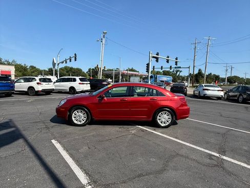 Used 2007 Chrysler Sebring Touring FWD image 8