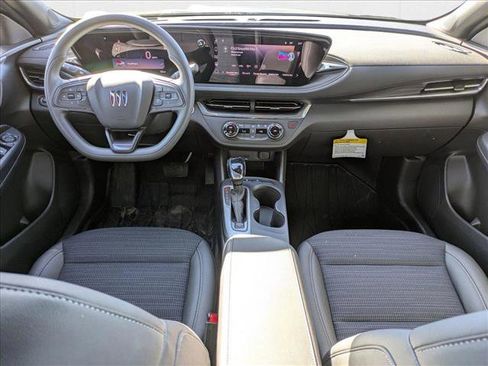 New 2025 Buick Envista Preferred w/ Advanced Safety Package image 14