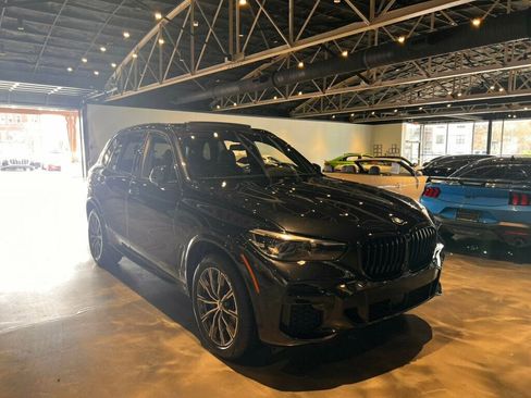 Used 2023 BMW X5 xDrive40i w/ M Sport Package image 7