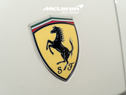 Used 2019 Ferrari Portofino image 14