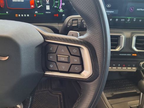 Used 2024 Ford Mustang GT Premium image 11