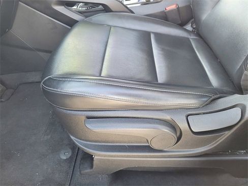 Used 2023 Kia Telluride LX image 23