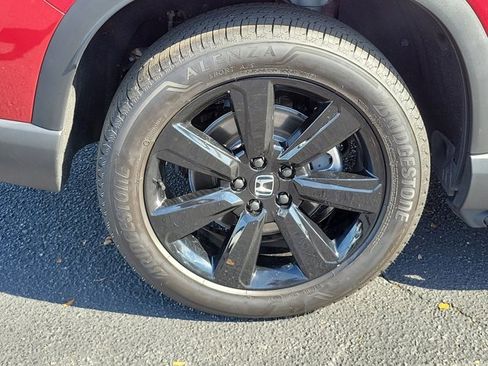 Certified 2025 Honda Pilot Black Edition image 38