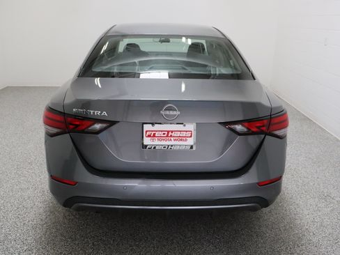 Used 2025 Nissan Sentra S FWD image 8