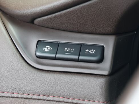 Used 2016 Cadillac Escalade ESV Luxury AWD/4WD image 16