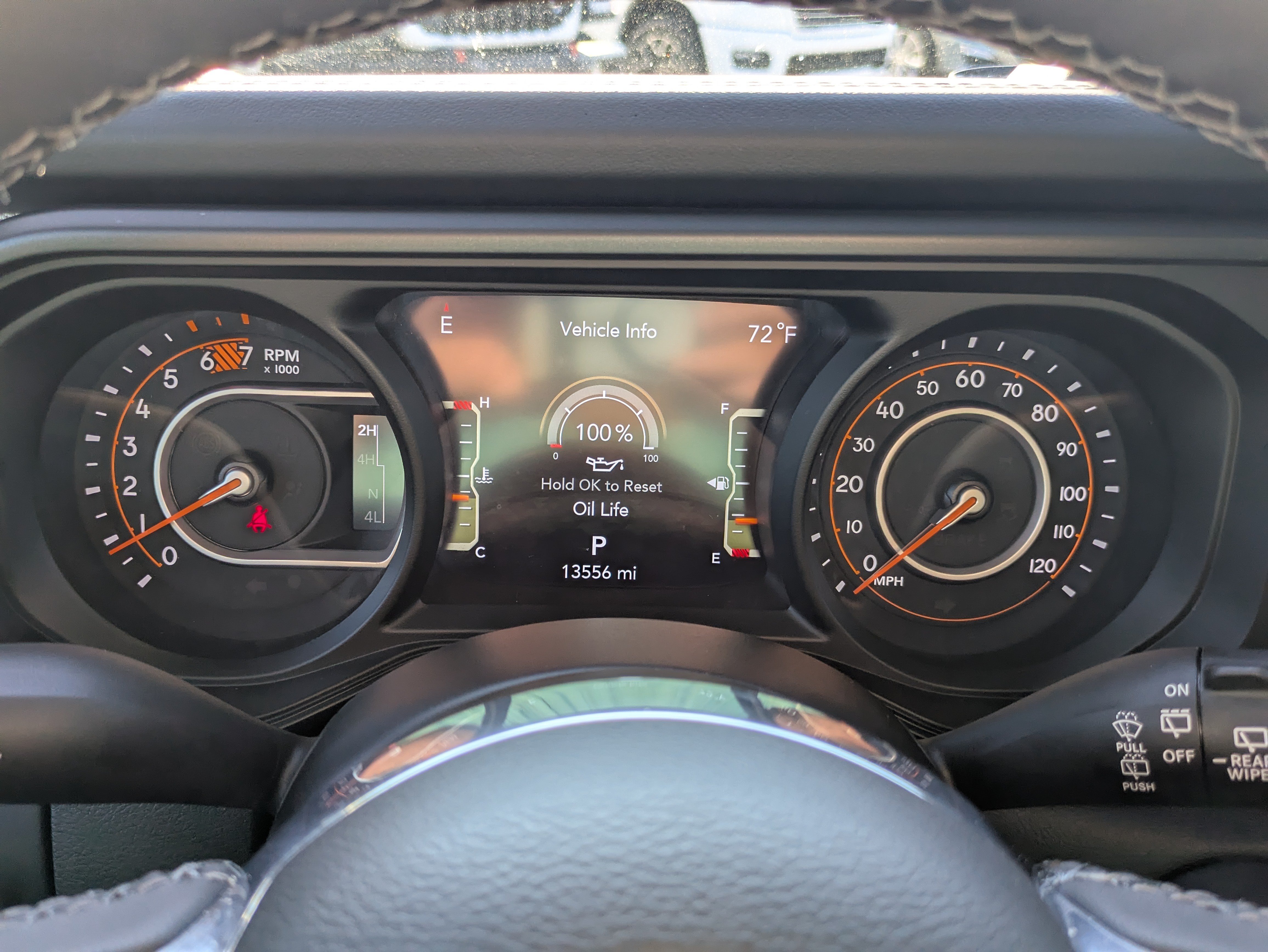 Used 2026 Jeep Wrangler Unlimited Sahara AWD/4WD image 11