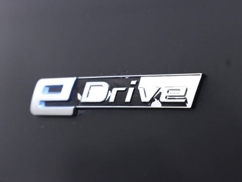 Used 2015 BMW i3 w/ Range Extender image 32