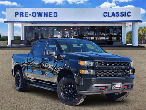 Used 2021 Chevrolet Silverado 1500 Custom Trail Boss w/ LPO, Dark Essentials Package image 1