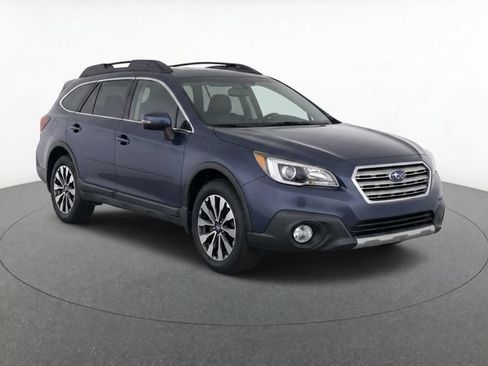 Used 2015 Subaru Outback 2.5i Limited w/ Protection Package #2 AWD/4WD image 3