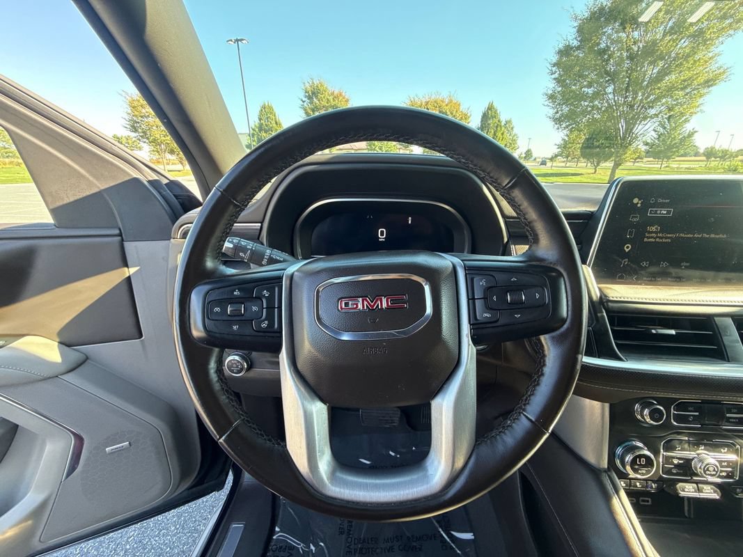 Used 2023 GMC Yukon SLT w/ SLT Premium Package AWD/4WD image 20