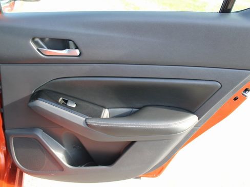 Used 2022 Nissan Altima 2.5 Platinum image 22