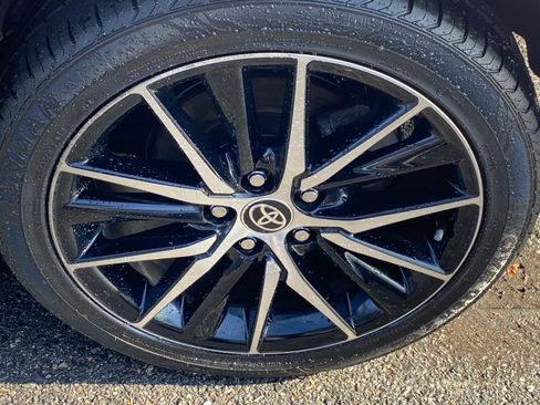 Used 2023 Toyota Camry SE image 21