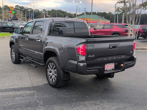 Used 2023 Toyota Tacoma Limited image 5