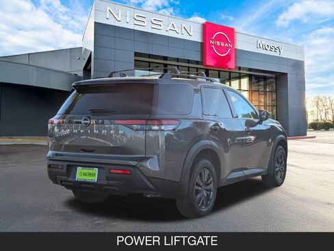 New 2025 Nissan Pathfinder SV w/ Cargo Package image 8