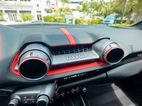 Used 2020 Ferrari 812 Superfast RWD image 72