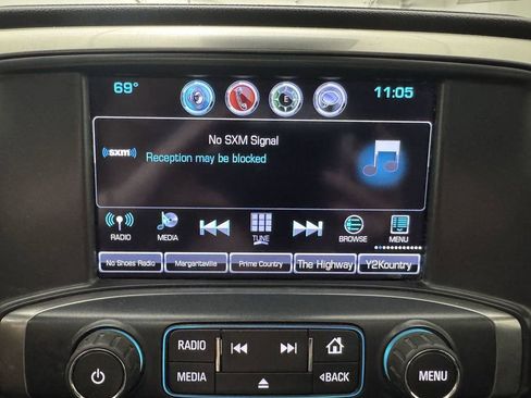 Used 2017 Chevrolet Silverado 3500 LTZ image 25