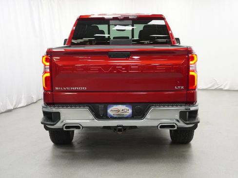 Used 2023 Chevrolet Silverado 1500 LTZ w/ Technology Package AWD/4WD image 35