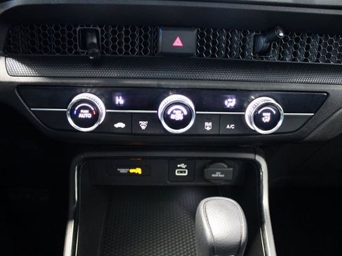 Used 2023 Honda CR-V LX image 27