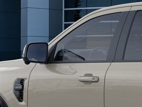 New 2025 Ford Ranger Lariat w/ FX4 Off-Road Package image 20