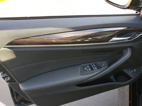 Used 2019 BMW 530i image 20