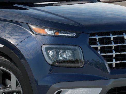 New 2026 Hyundai Venue SEL image 9