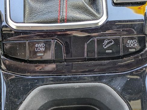 Used 2023 Jeep Compass Trailhawk image 27