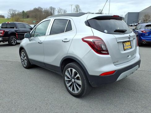 Used 2022 Buick Encore Preferred w/ Safety Package AWD/4WD image 4