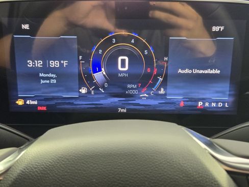 New 2026 Chevrolet Traverse LT w/ Midnight/Sport Edition FWD image 17