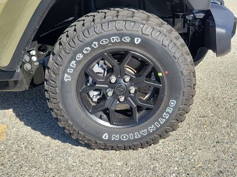 New 2026 Jeep Gladiator Willys image 5