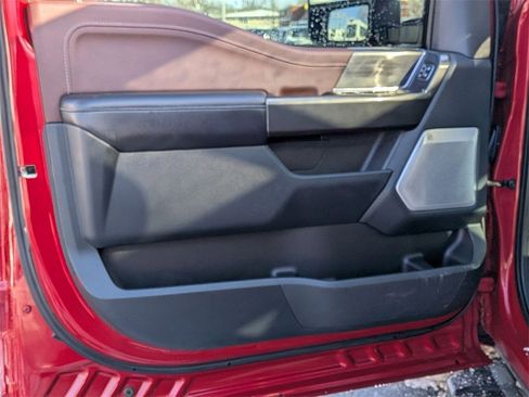 Used 2021 Ford F150 Lariat w/ Equipment Group 502A High image 9