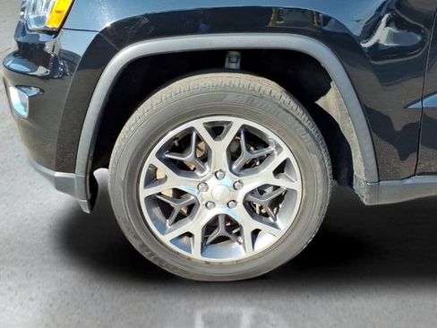 Used 2021 Jeep Grand Cherokee Limited w/ Sun & Sound Group AWD/4WD image 9
