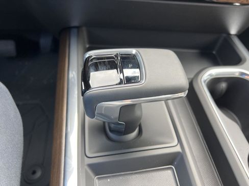 New 2026 Chevrolet Silverado 1500 High Country image 25