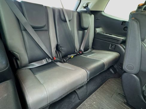 Used 2023 Subaru Ascent Onyx Edition image 19