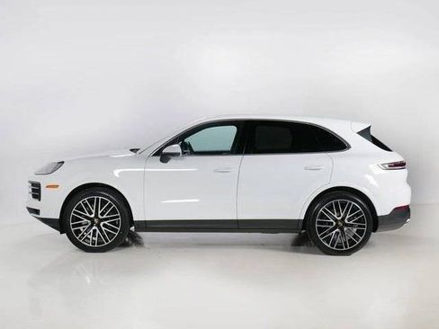New 2026 Porsche Cayenne AWD/4WD image 2