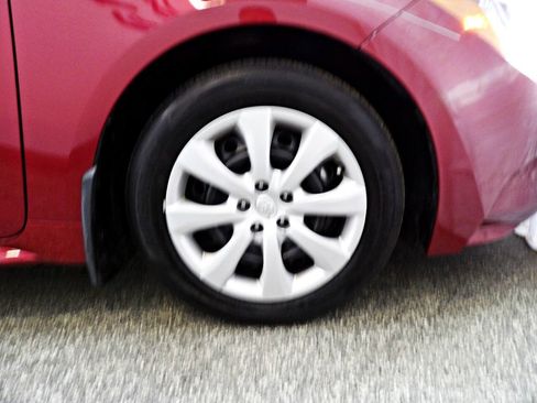 Used 2025 Toyota Corolla LE FWD image 23