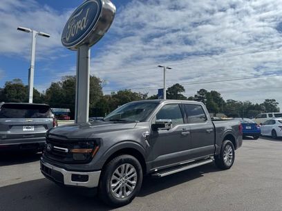 New 2025 Ford F150 XLT w/ Equipment Group 302A MID