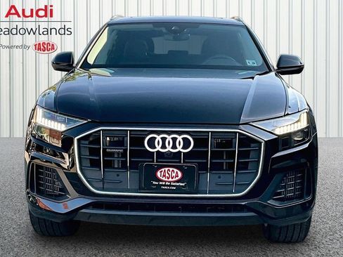 Used 2023 Audi Q8 Premium w/ Convenience Package AWD/4WD image 2