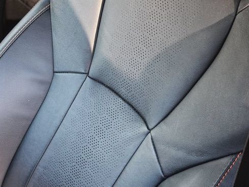 Used 2019 Subaru Crosstrek 2.0i Limited w/ Moonroof Package w/Navigation AWD/4WD image 32